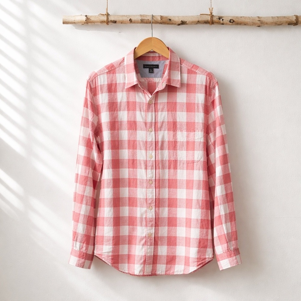 Banana Republic Mens Red White Buffalo Check Button Down‎ Shirt Size M Preppy